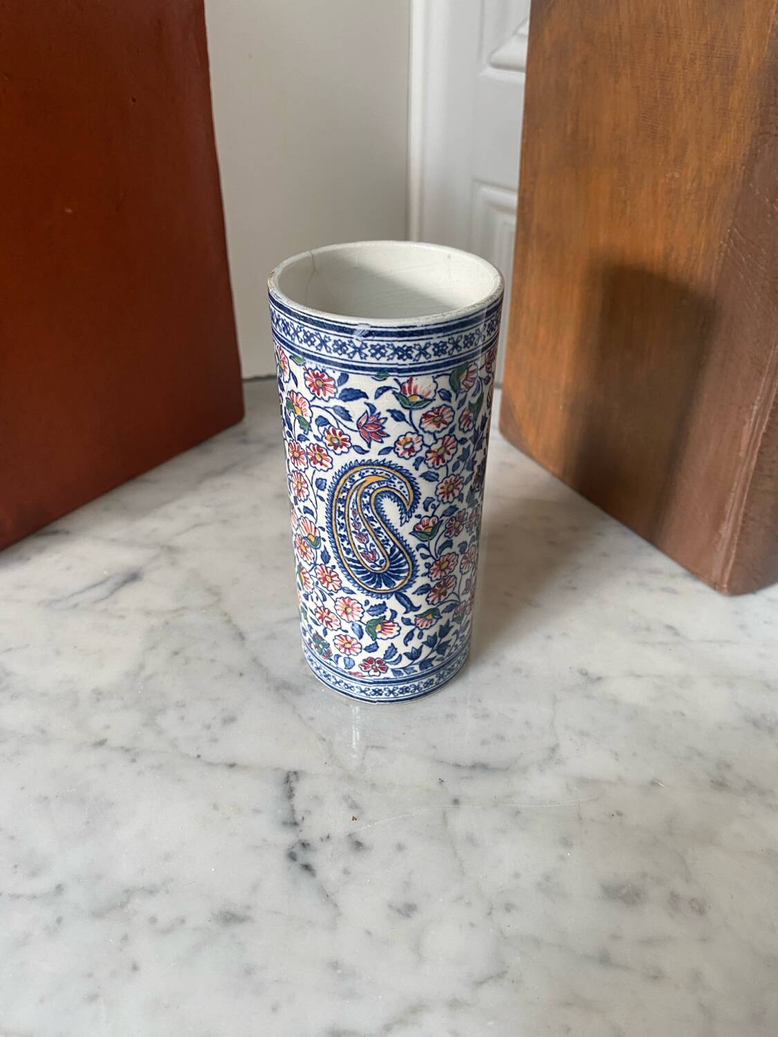 Ancient Kashmiri vase Gien