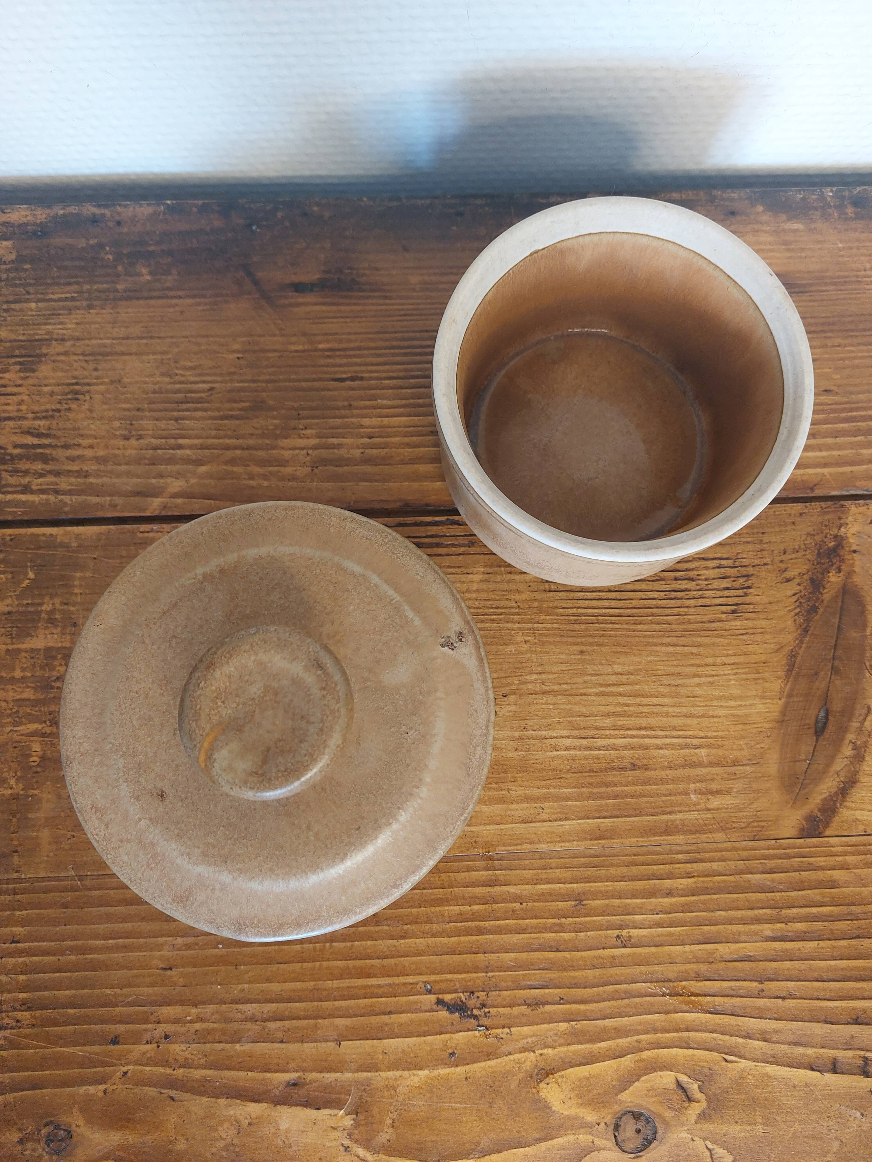 Vintage water dish