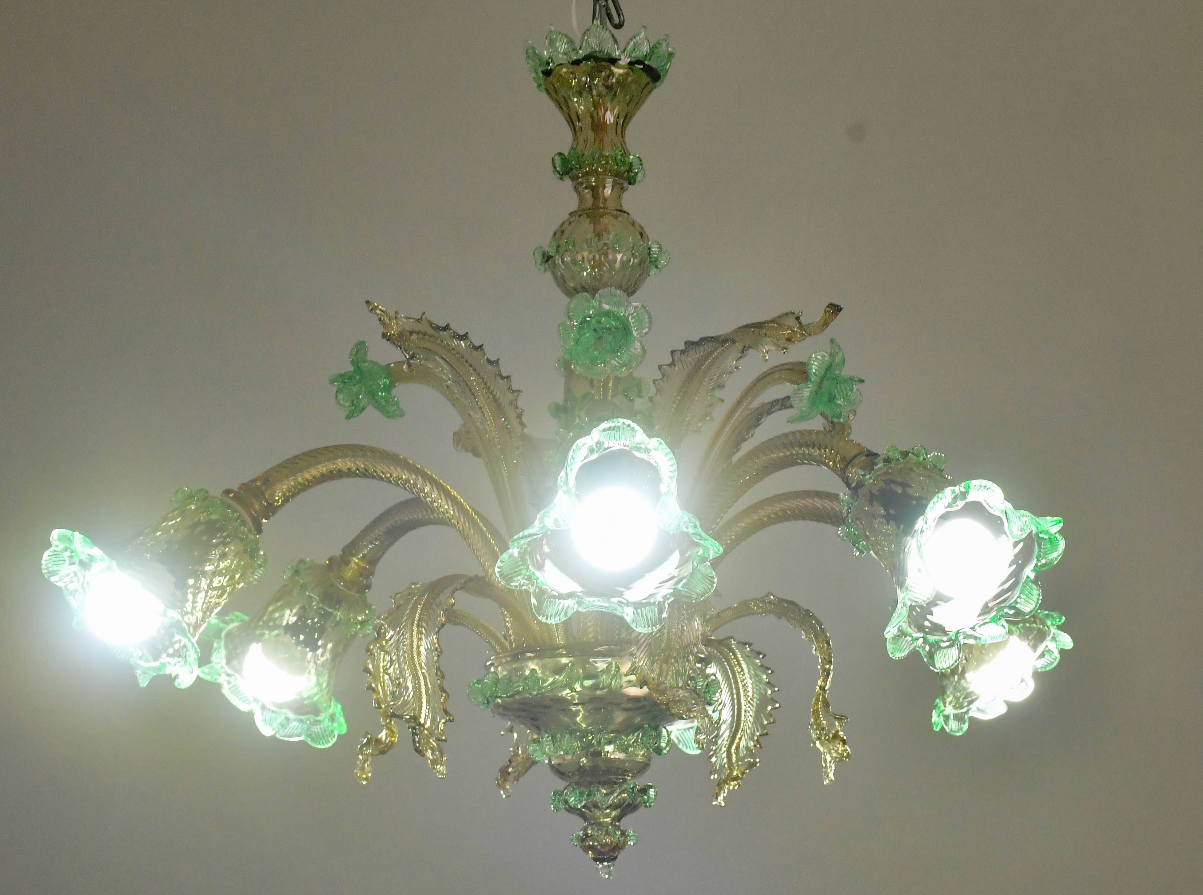 6 arms vintage Venetian chandelier, green Murano glass, 1950s