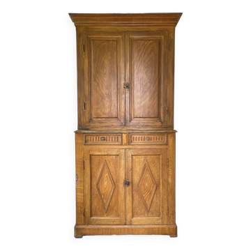 Two-body grocery cabinet, 1900