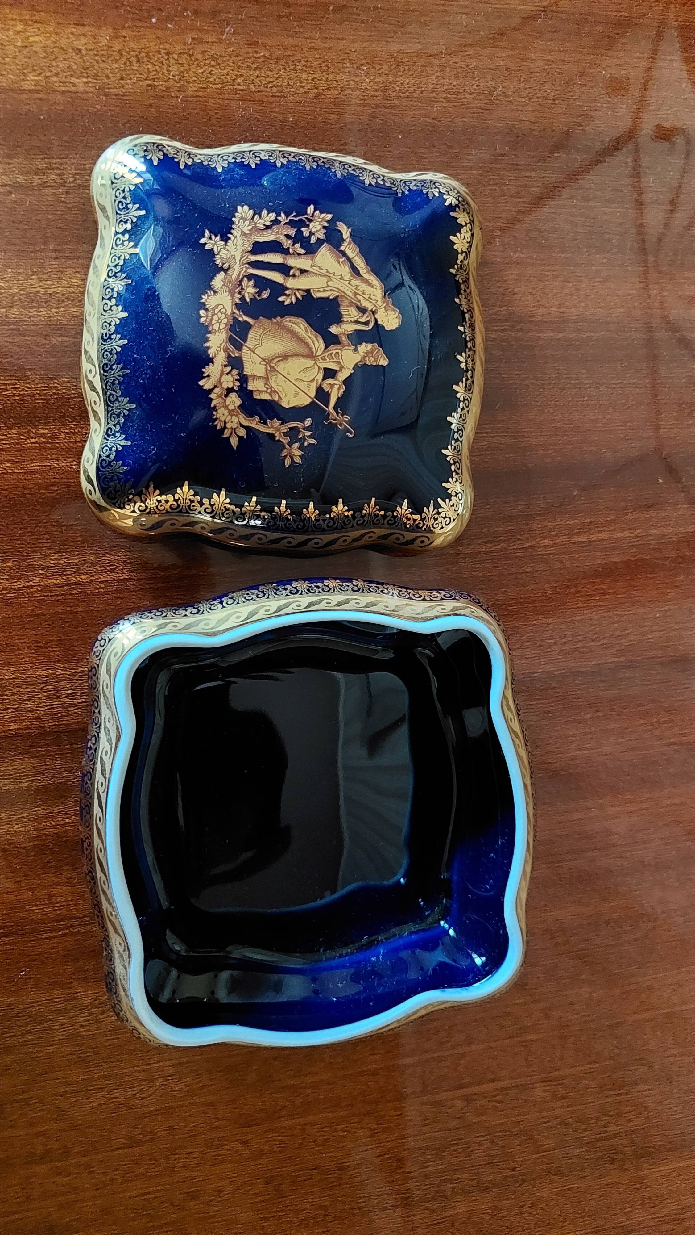 Boîte à bijoux ancienne