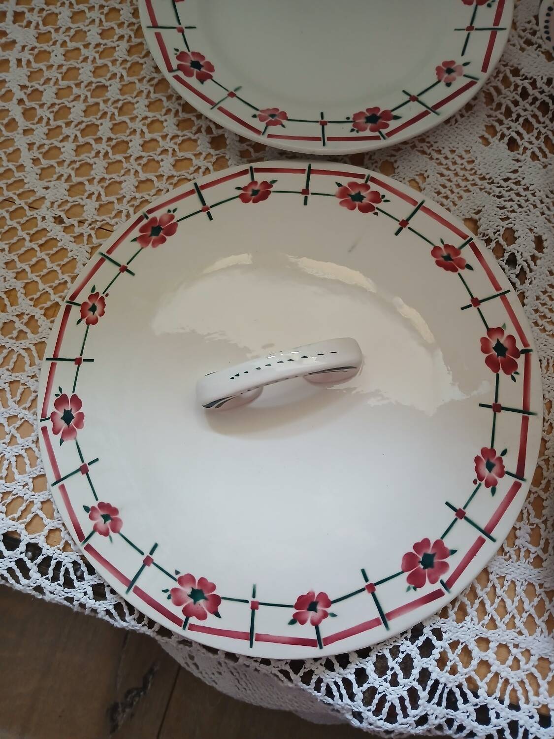 Antique Ceranord Saint Amand soup tureen