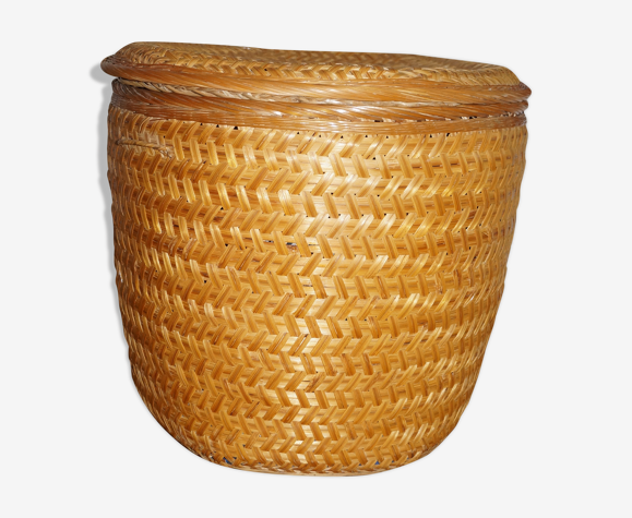 Panière avec couvercle