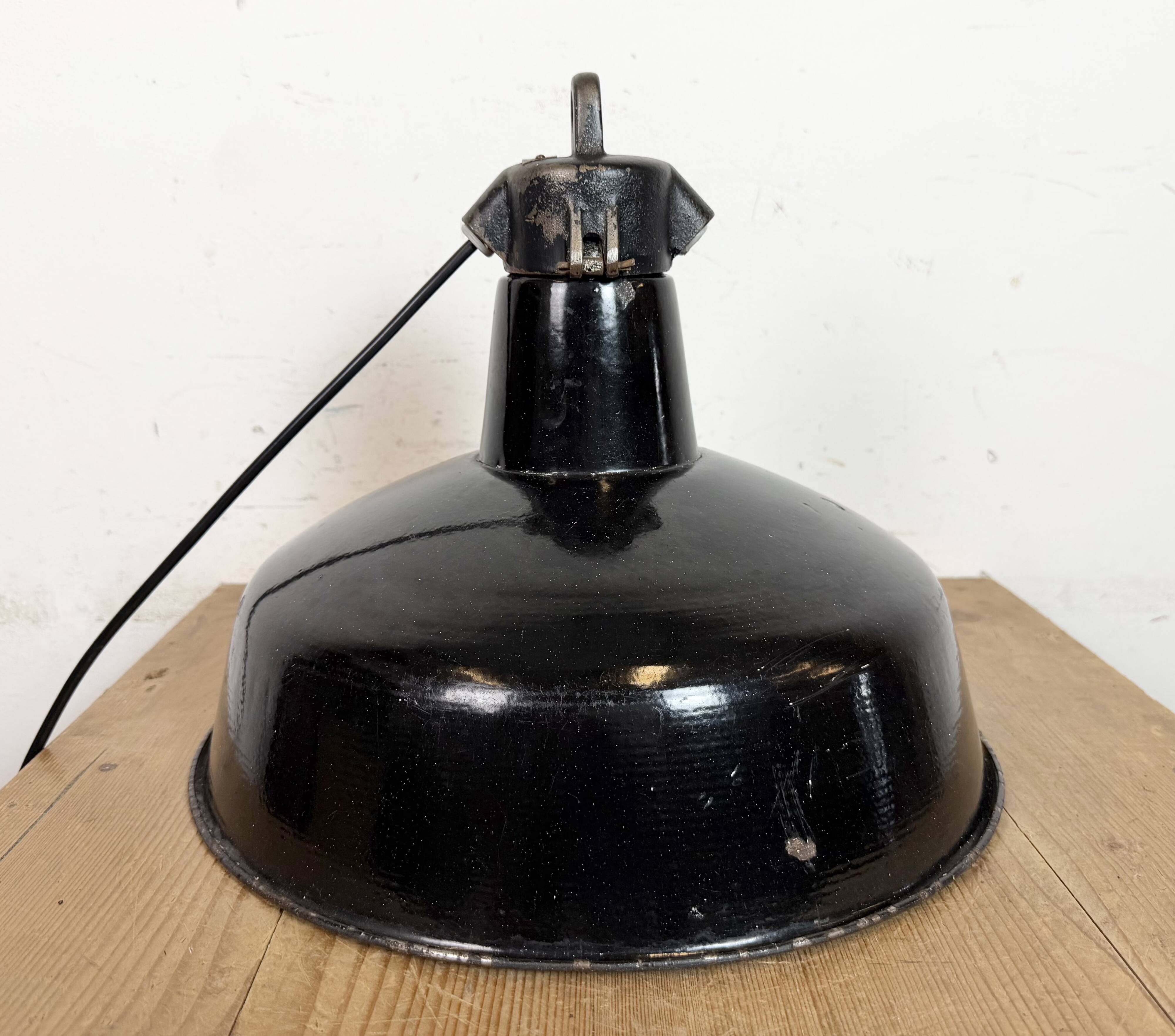 Industrial Black Enamel Factory Lamp with Cast Iron Top, 1950s