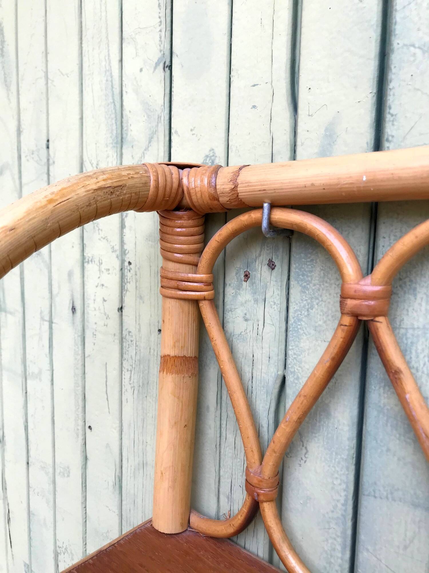 Vintage rattan shelf from the 60s