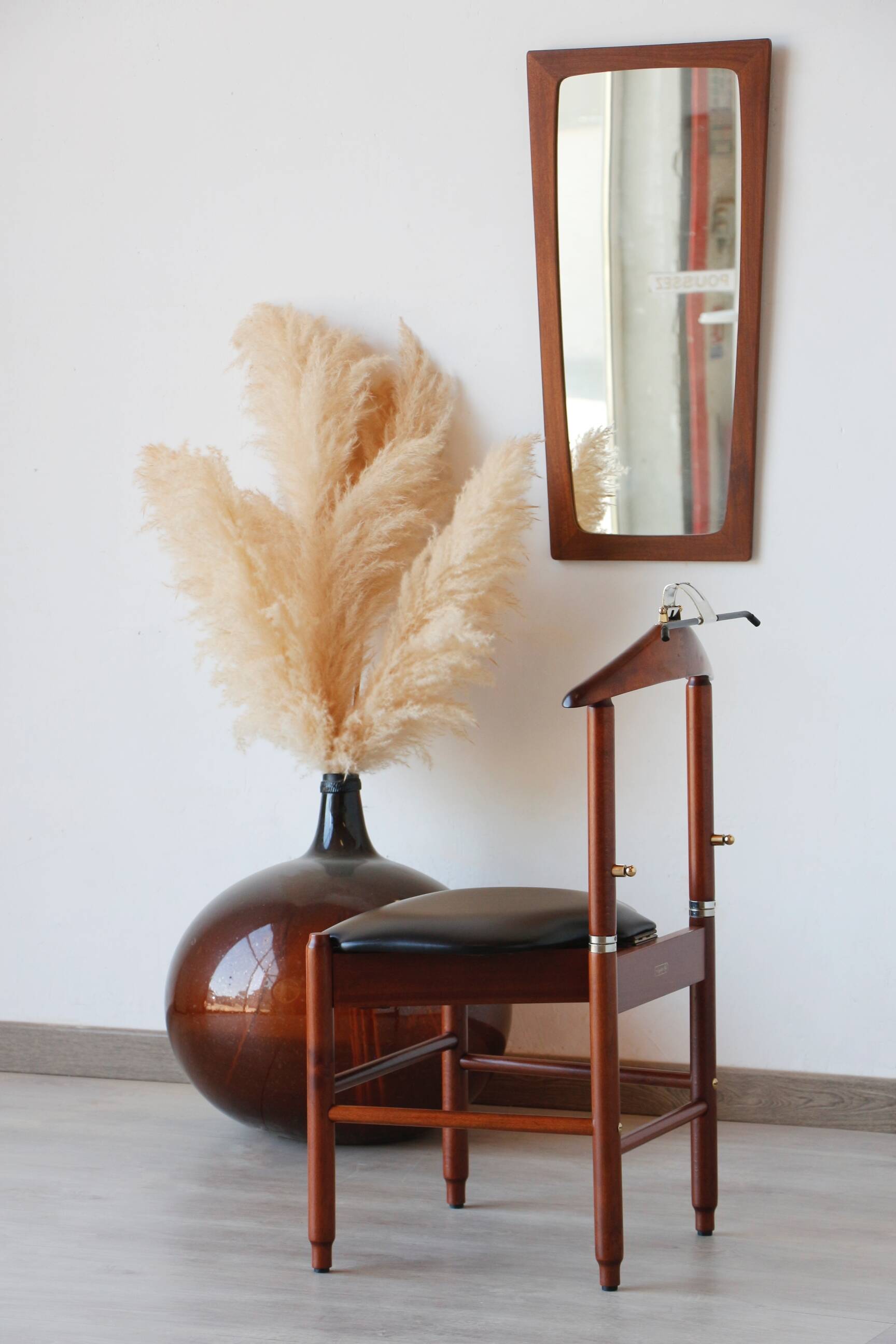 Fratelli Reguitti valet – Vintage Italian chair