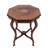 Table marquetée, France, fin du XIXe siècle.