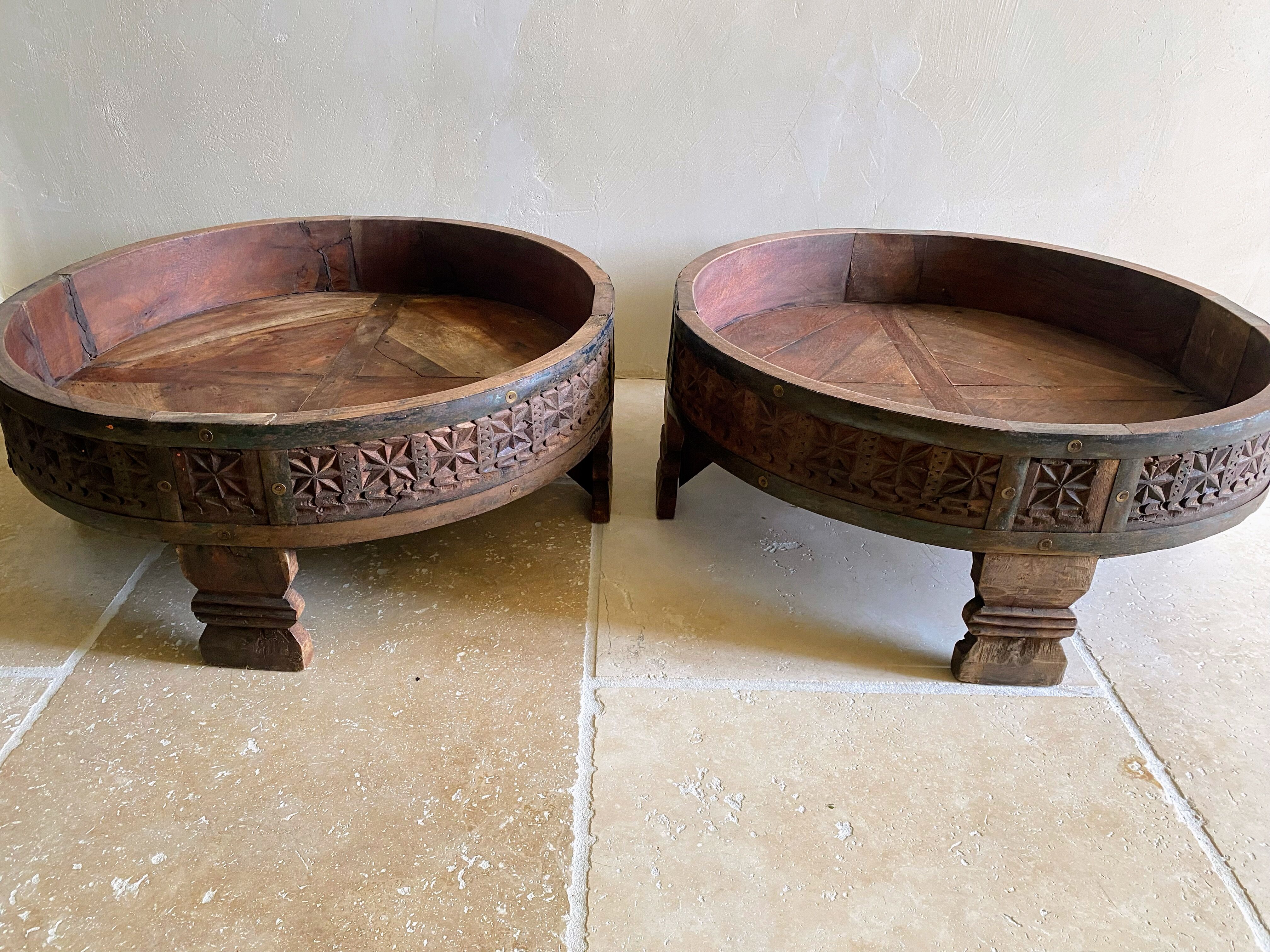 Paire chakki, tables basses, Inde