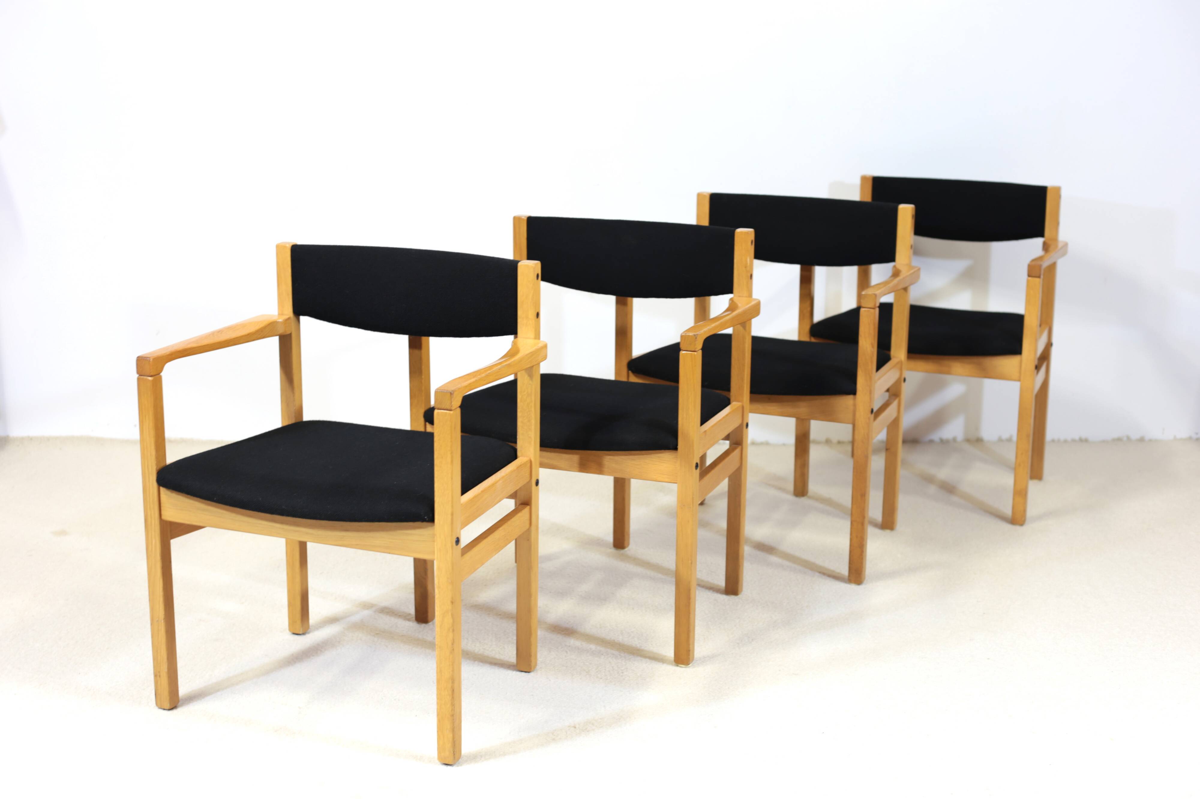 Fauteuil danois en chêne