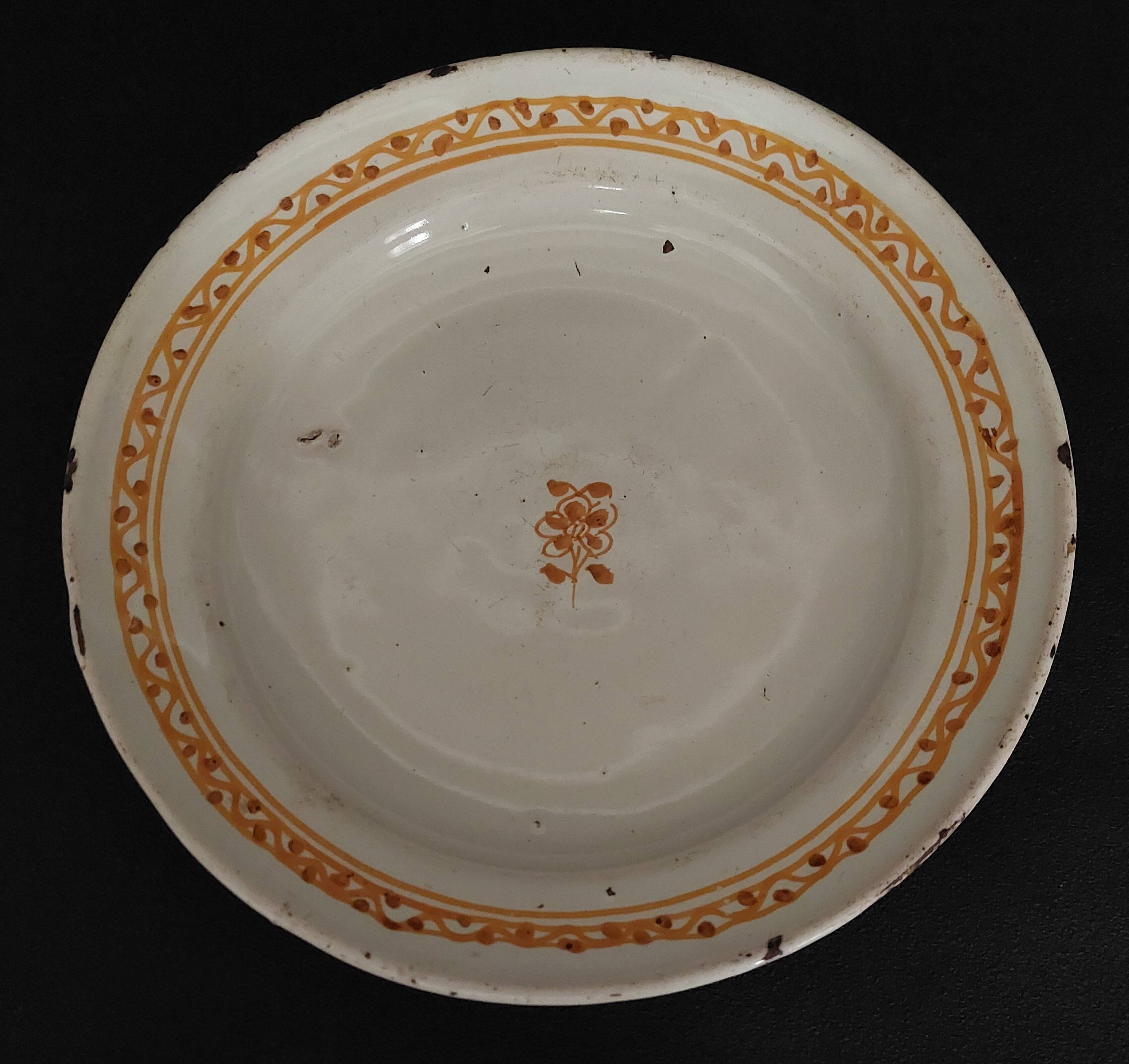 Moustiers earthenware plate, early 19th century