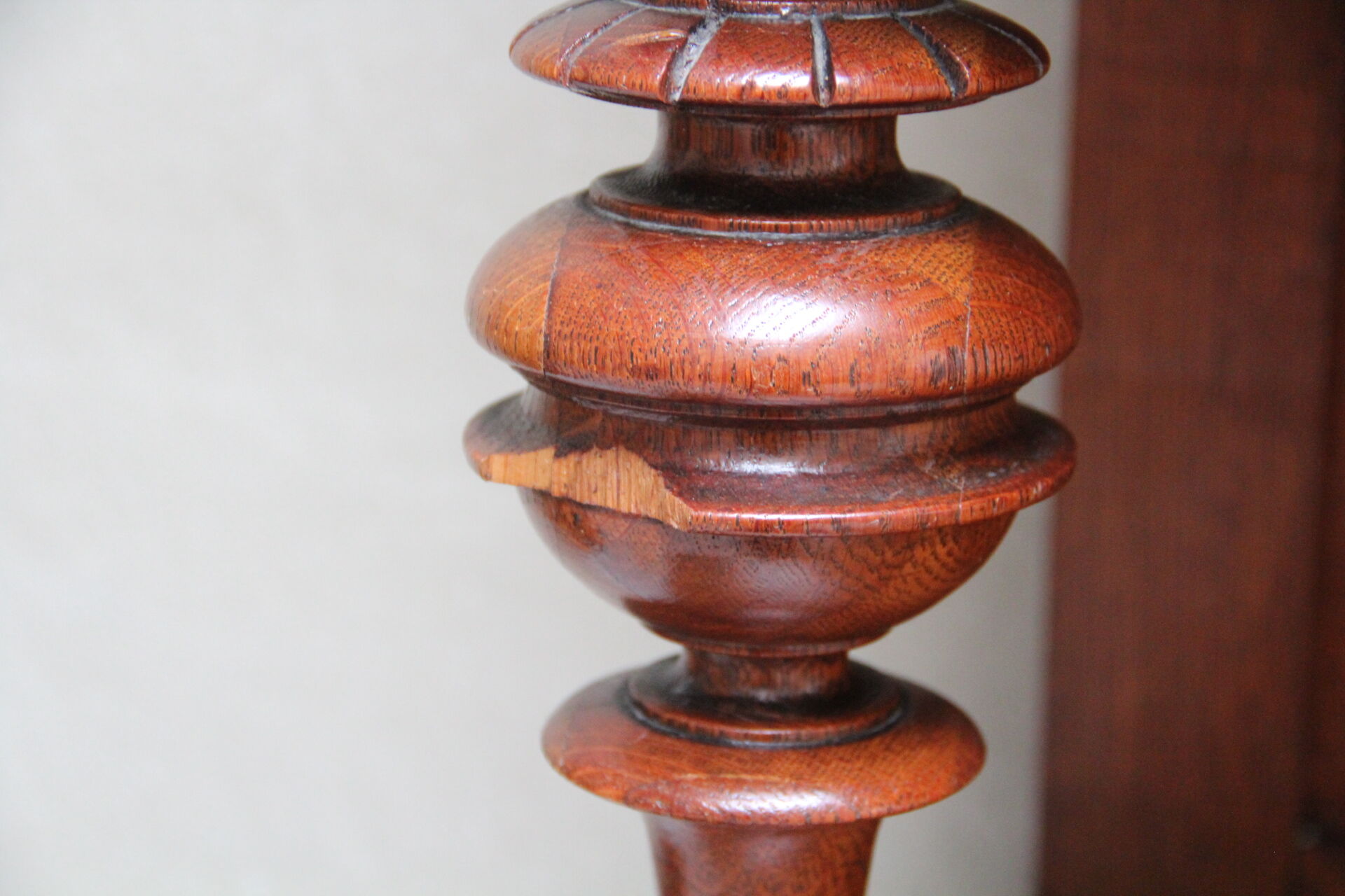 Neo-Renaissance double-body in oak, late 19th century