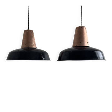 Pair of antique enamelled "mazda" suspensions 35 cm industrial