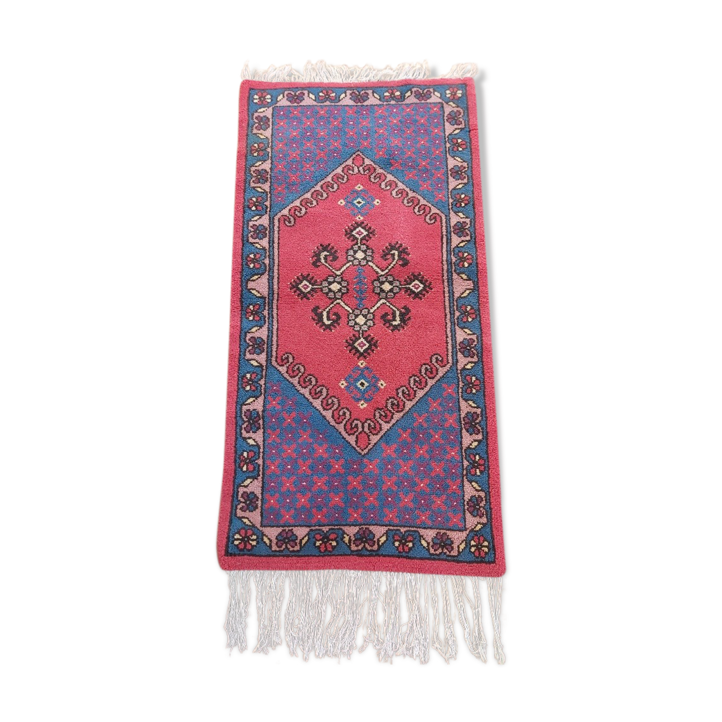 Tunisia hand-woven wool carpet