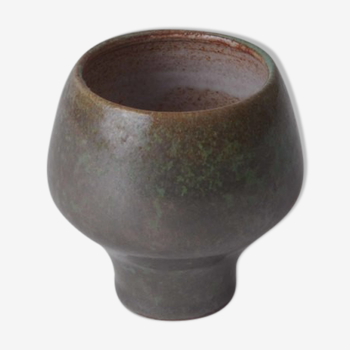 Tasse en céramique marron verte