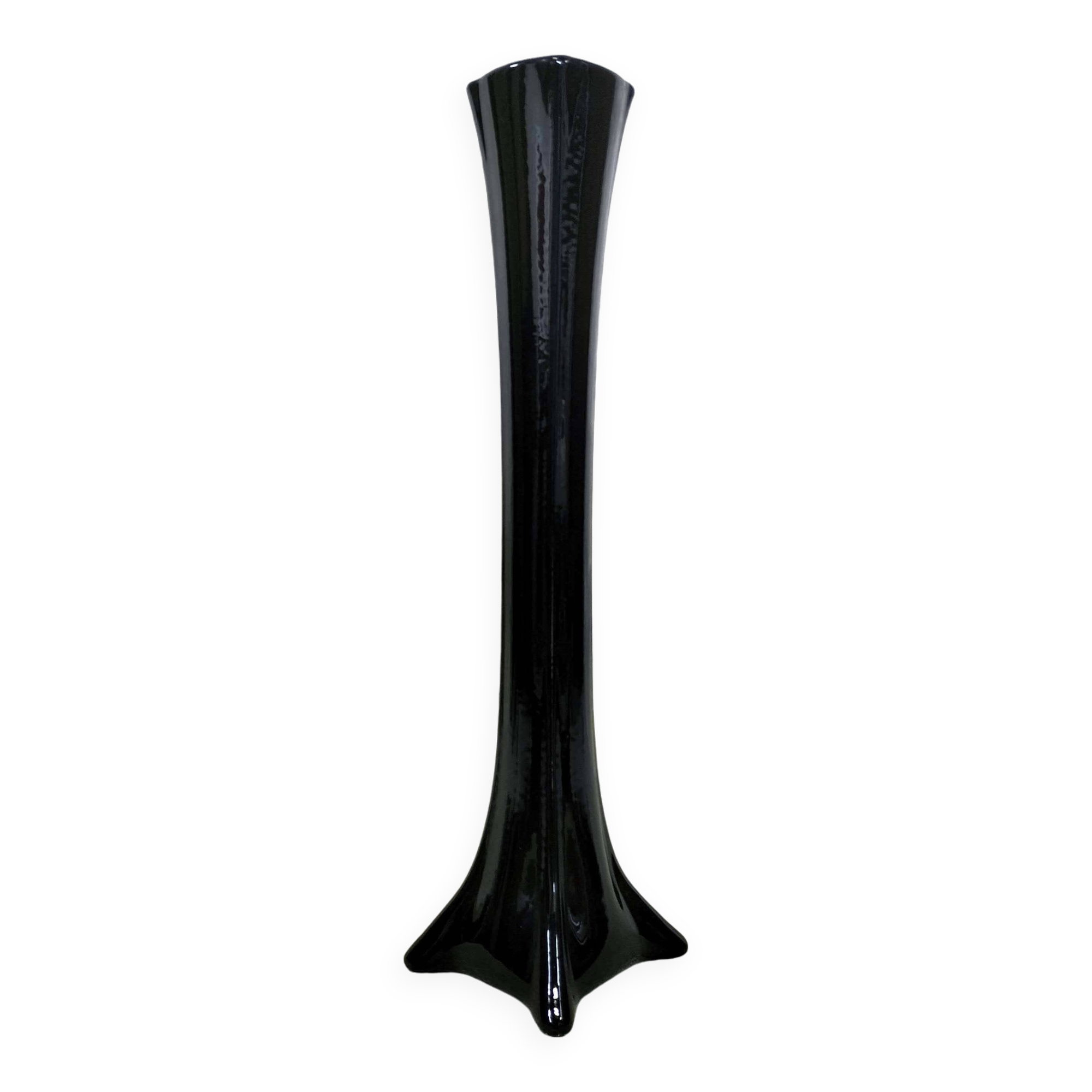 Black glass soliflore vase