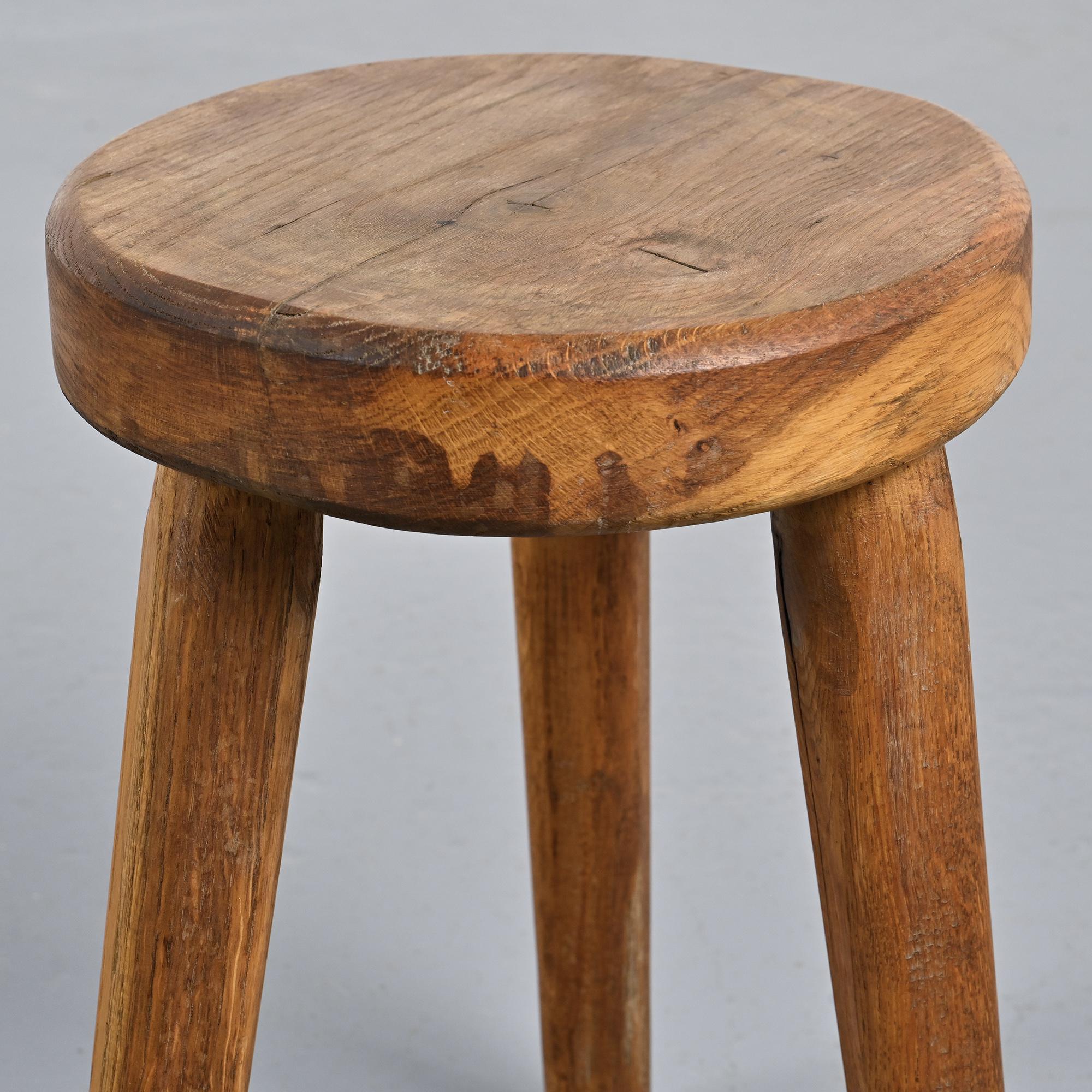 Tripod stool in solid wood, Alpine craftsmanship, 1950s.