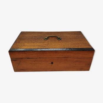 Coffret en bois ancien