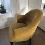 Fauteuil crapaud ancien retapissé à neuf