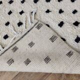 Handmade moroccan polka dot berber rug 294 x 194 cm
