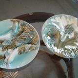 2 assiettes à aspergee, artichaud Barbotine 19 ème