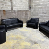 Canapés and Matteo Grassi vintage leather armchairs