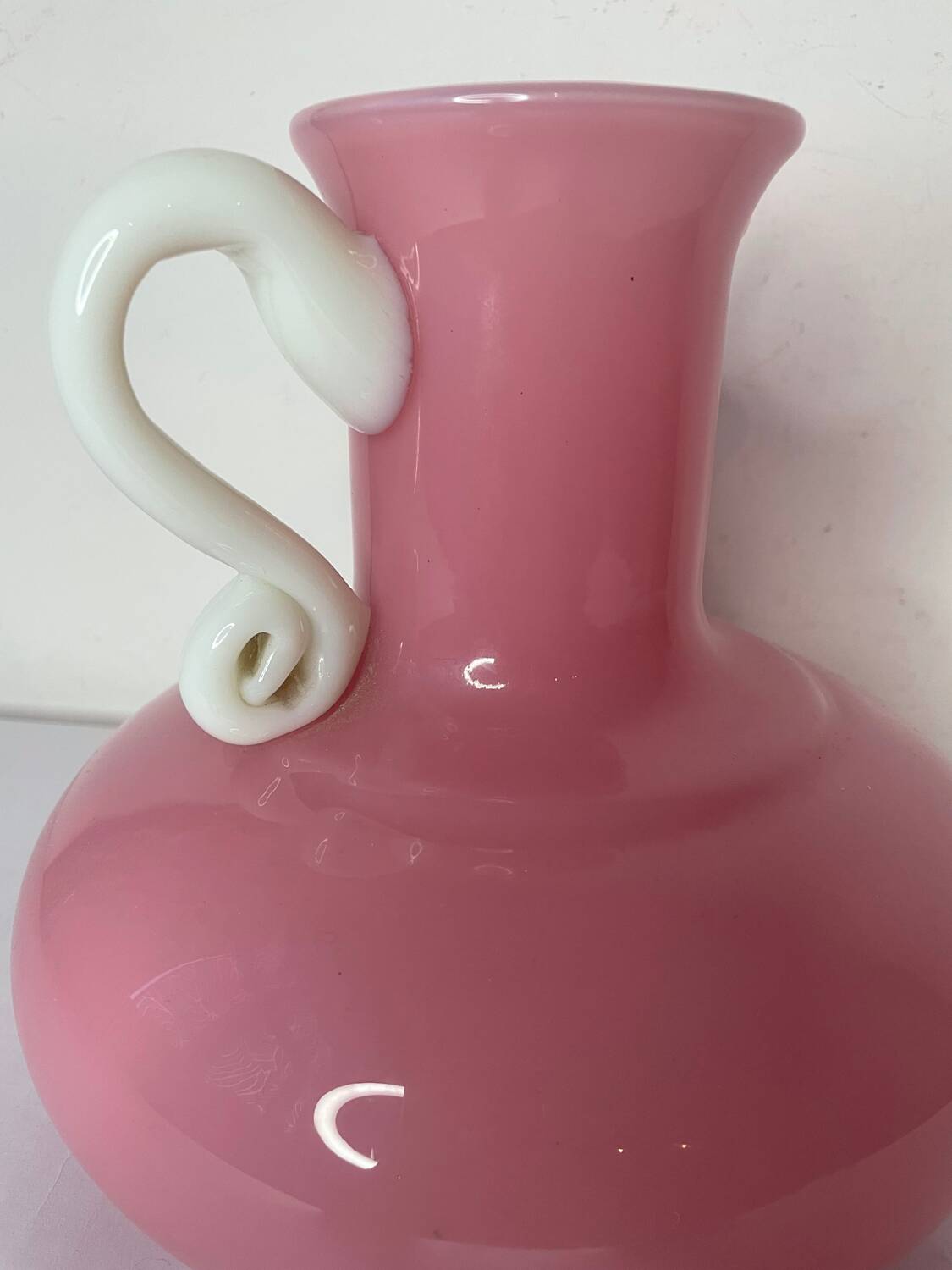Vase en opaline