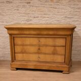 Antique sandblasted chest of drawers – classic style with authentic charm