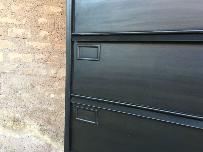 Column storage 10 valve in brushed steel