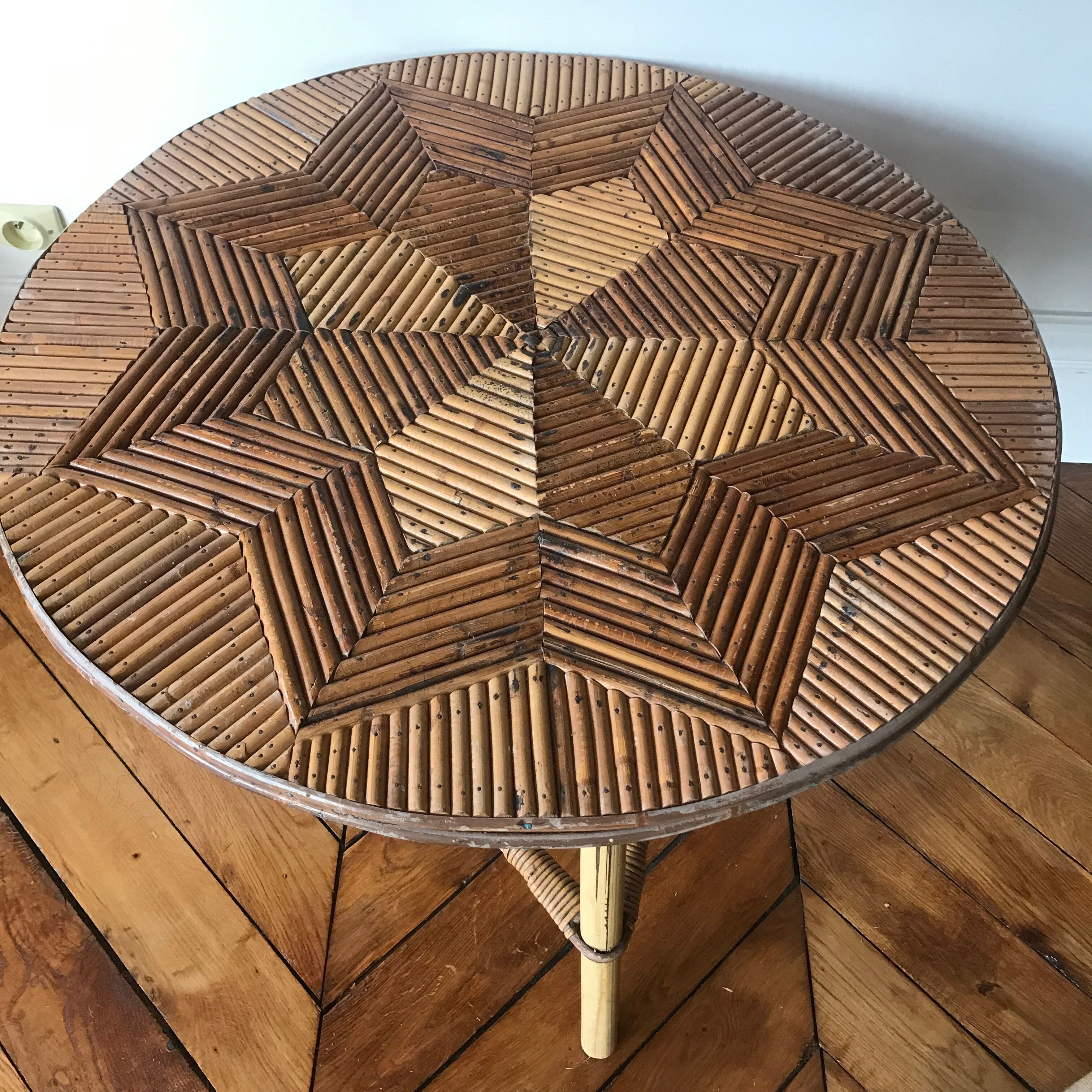 Round rattan coffee table