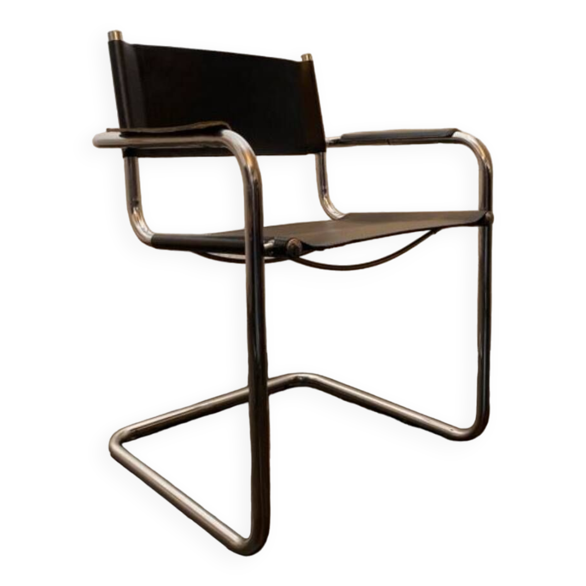 B34 Cantilever chair in Italian leather and chrome-plated steel frame attributed to designer Marcel Breuer