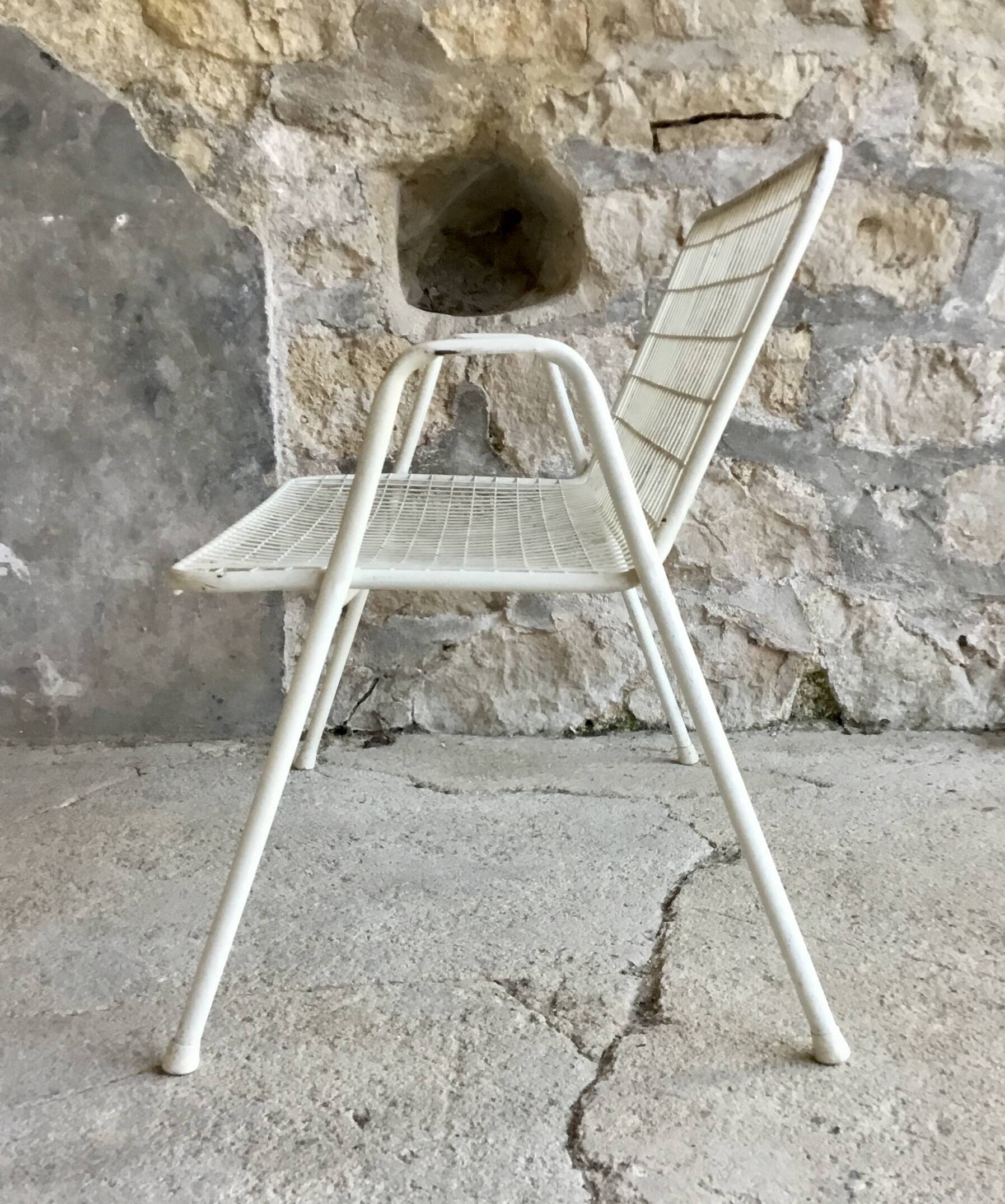 EMU bench model rio vintage - white metal mesh - 1960