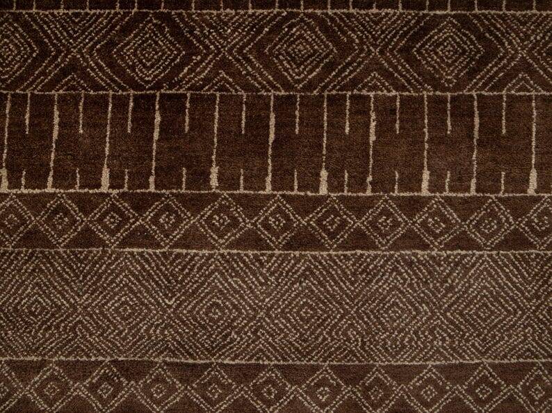 Traditional hand-knotted rug 150/250cm