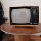 Télévision vintage minivox jaune