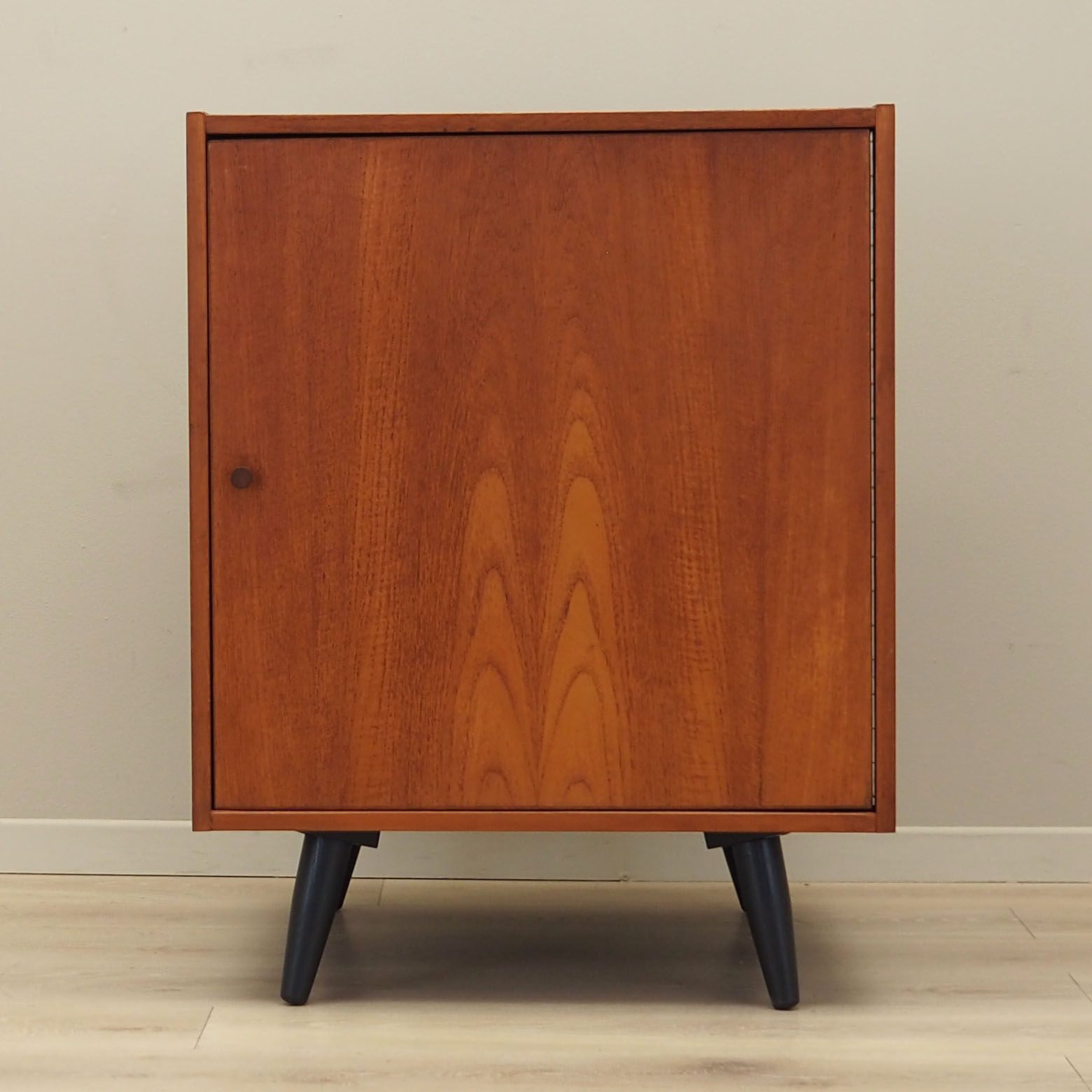 Teak cabinet, danish design, 1970s, production: denmark