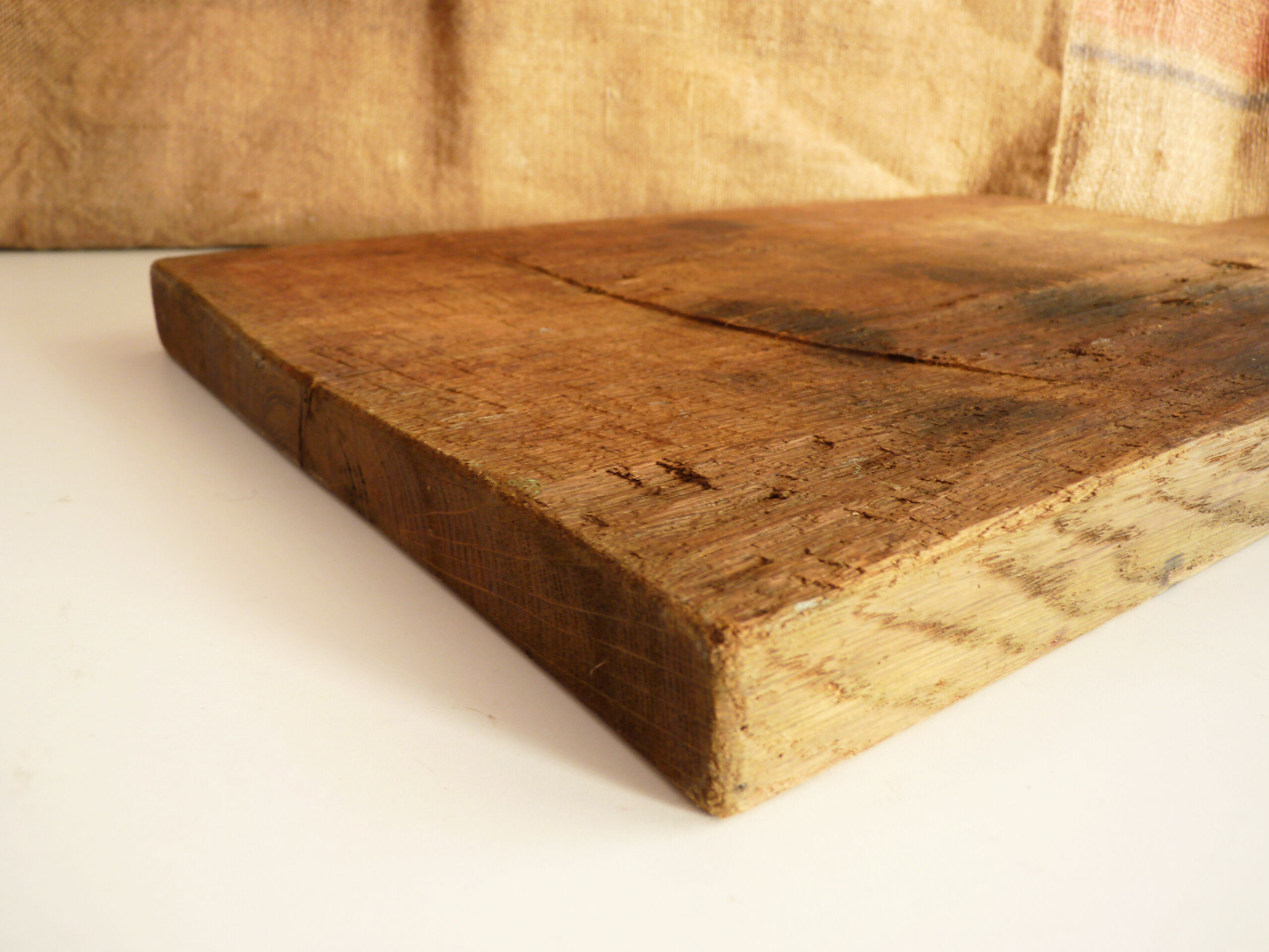 Wooden cutting board