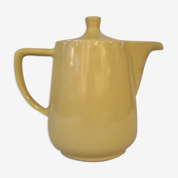 Yellow teapot