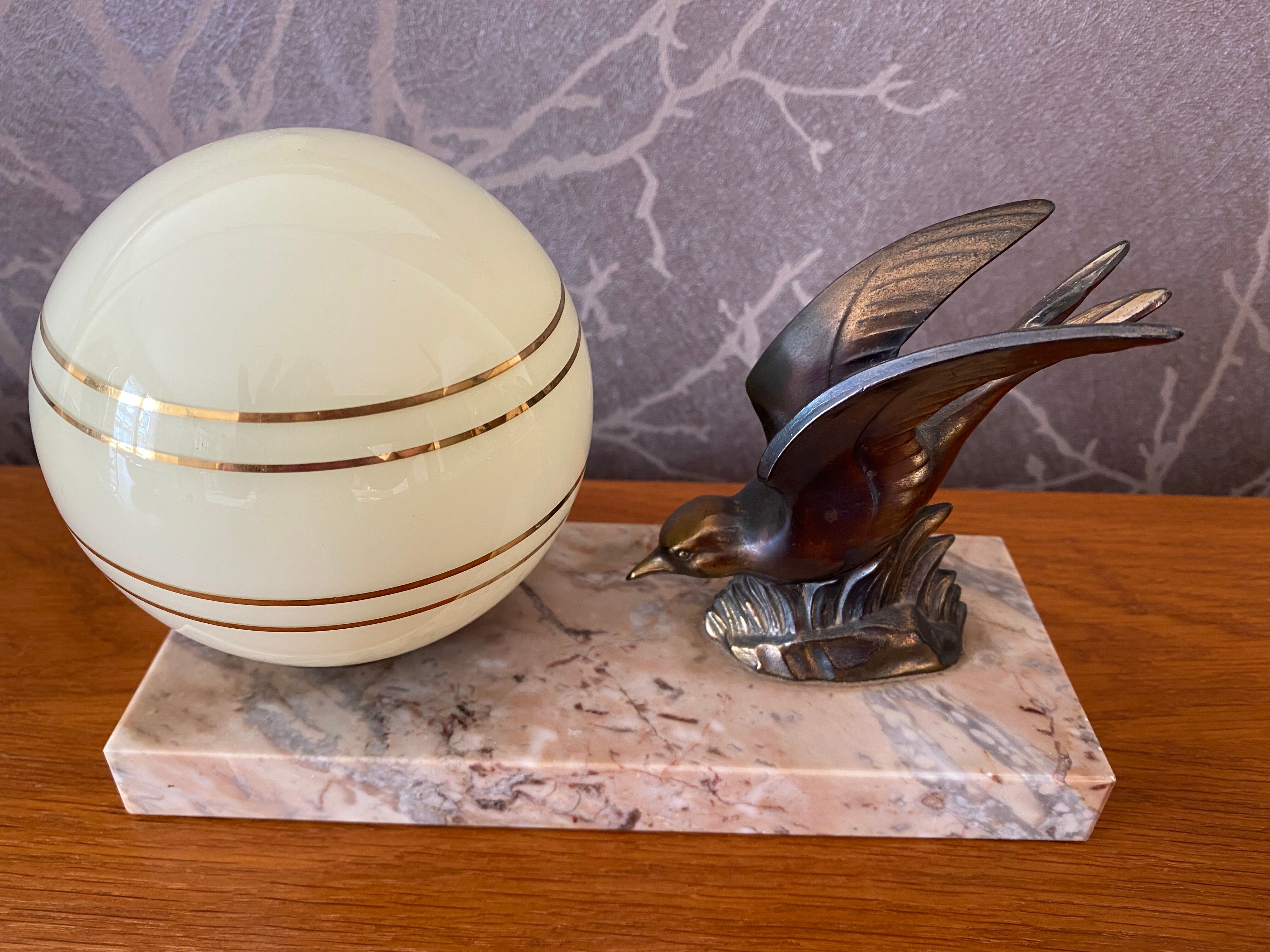 Vintage bird art deco lamp