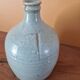 Vase, bouteille, soliflore en grès émaillé vert, Fred Ferry