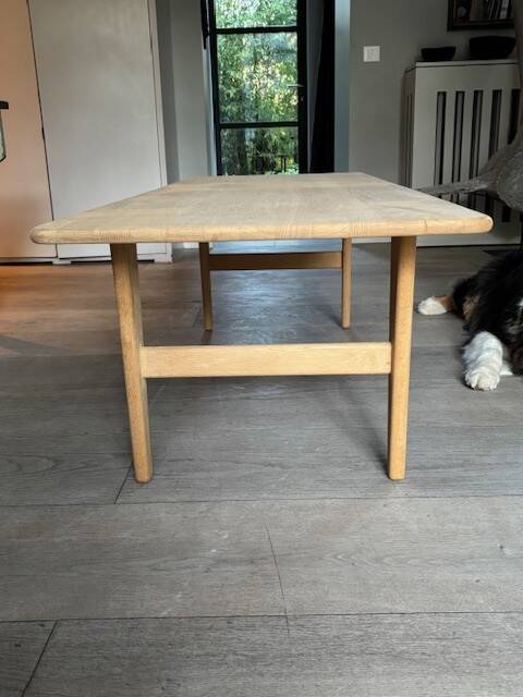solid oak coffee table - Denmark 70s/80s