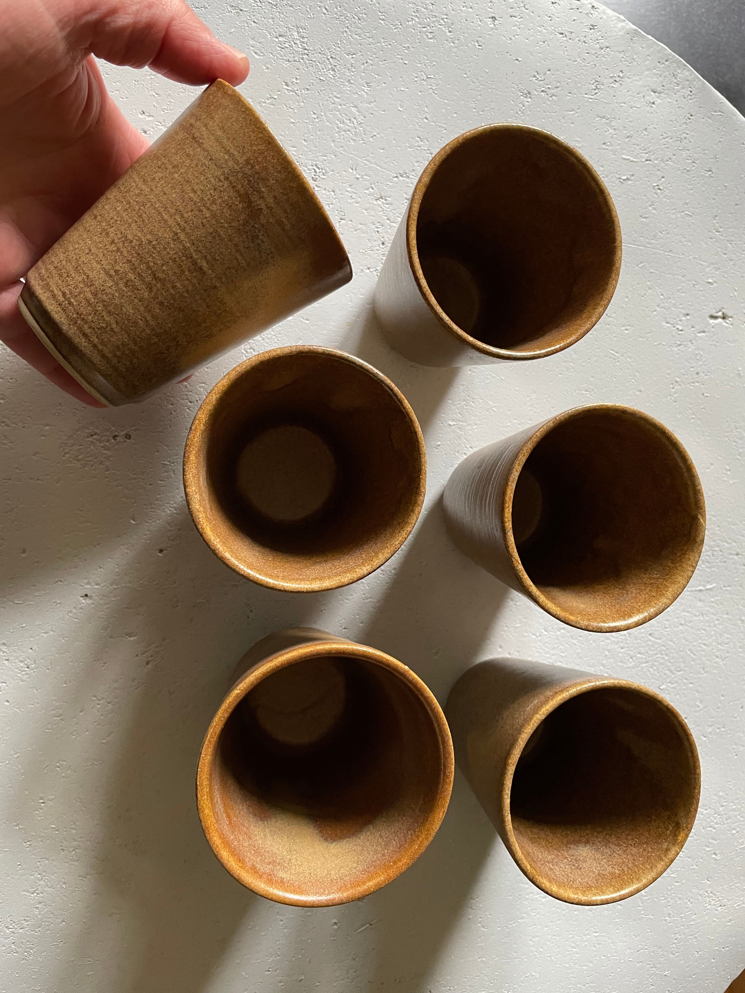 Digoin sandstone cups