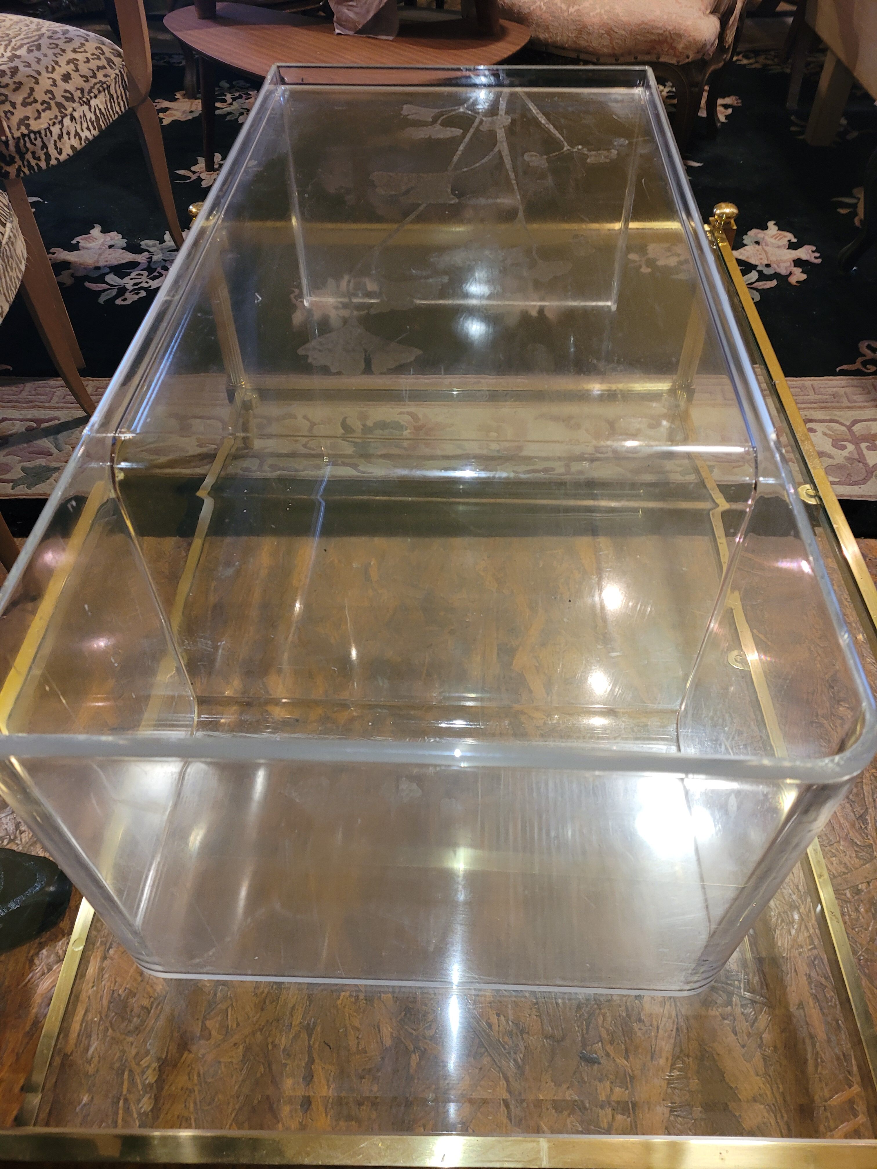 Plexiglas coffee table by Patricia Urquiola