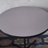 Table bistro circulaire Eames Vitra avec base contract, années 1960-70.