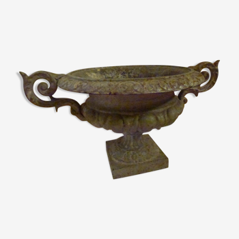 Medicis basin model Chambort in cast iron