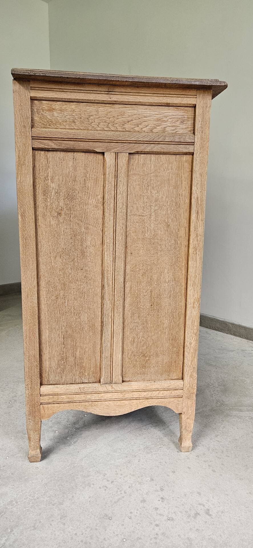 old school buffet Parisian furniture oak Art Deco