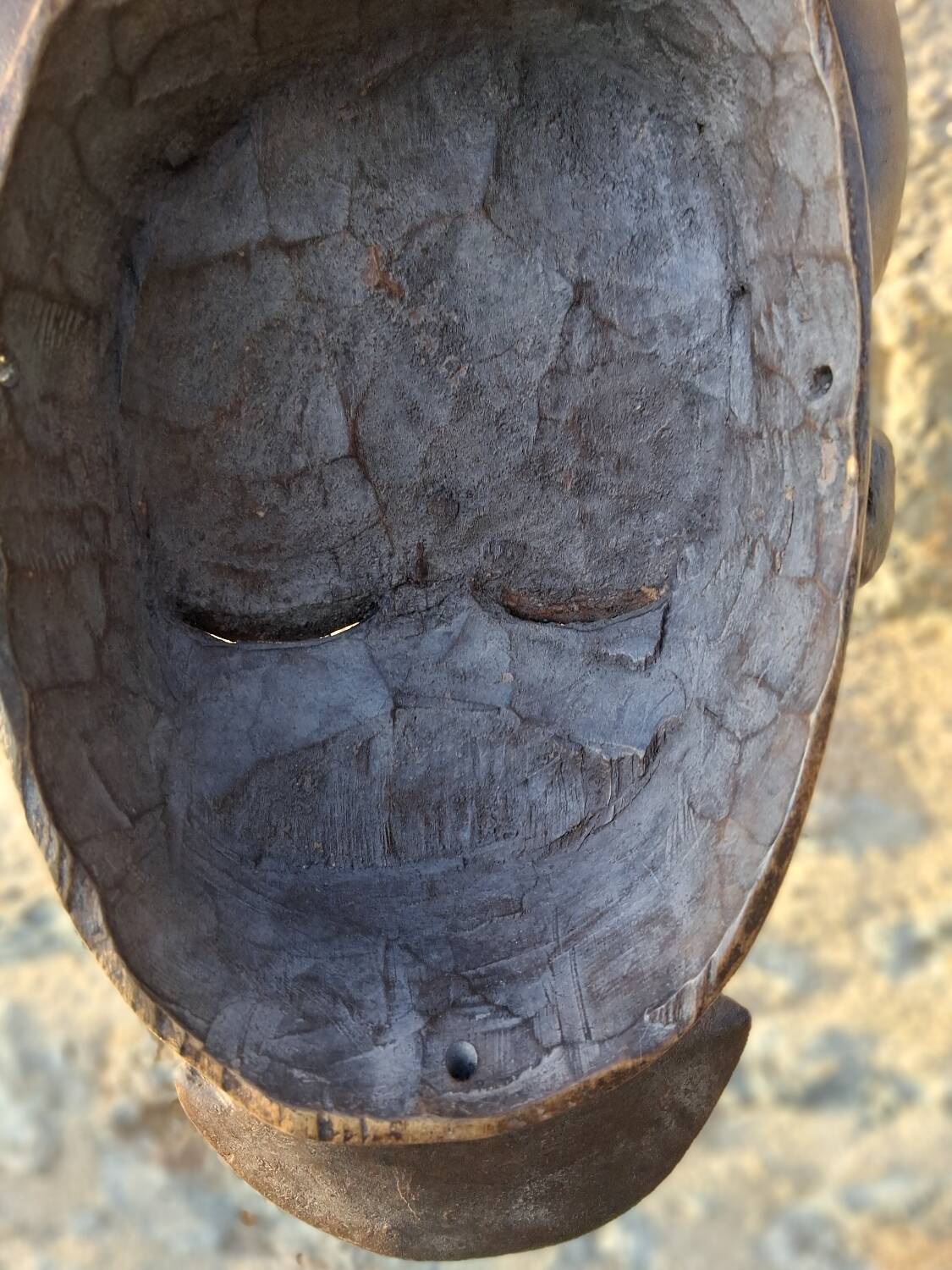 Ancien masque africain
