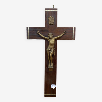 Crucifix en bois