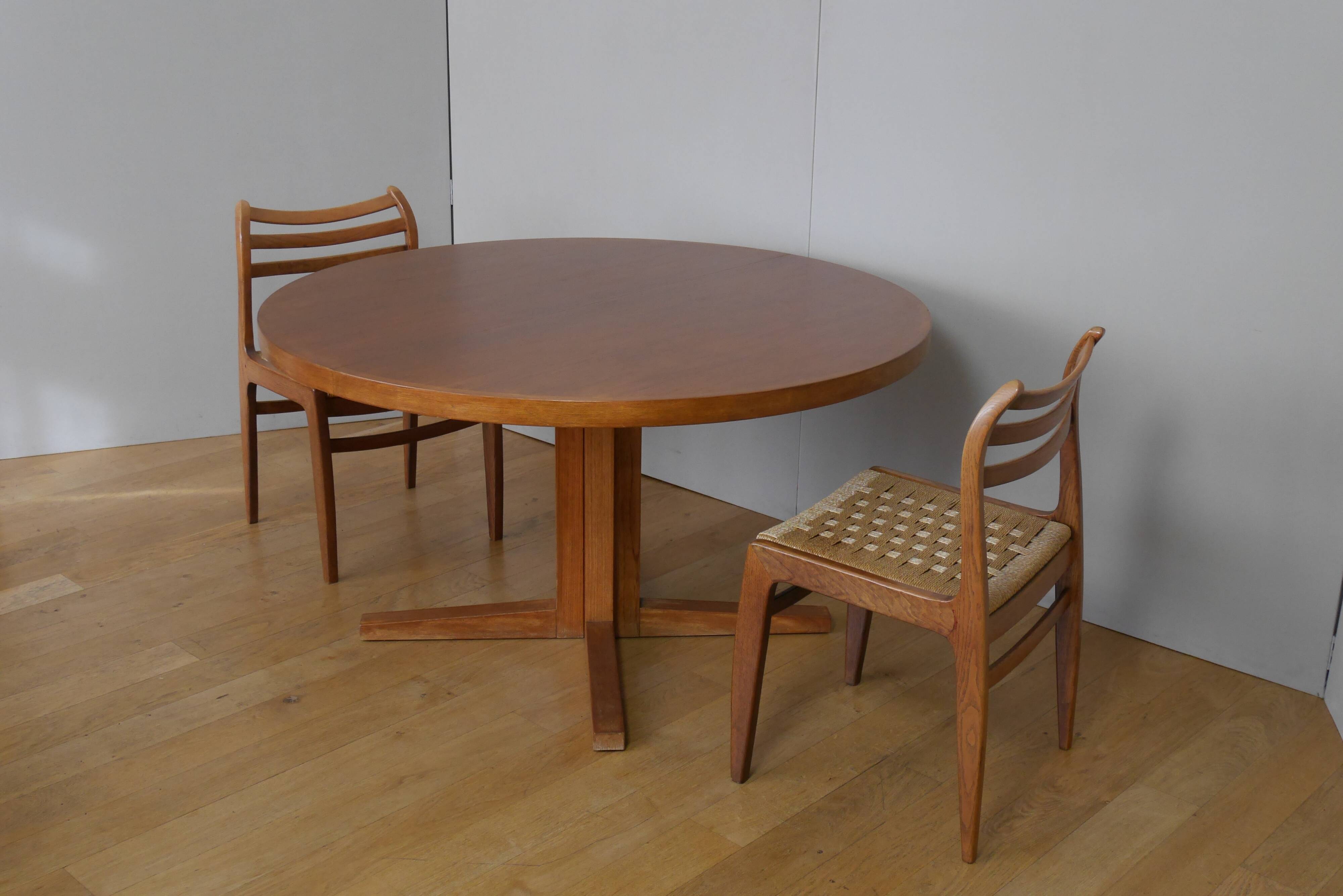 Round table with 2 teak extensions by J. Mortensen, Scandinavian edition Heltborg