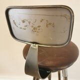 Chaise de bar vintage en métal faite à la main : siège pivotant en cuir à hauteur réglable