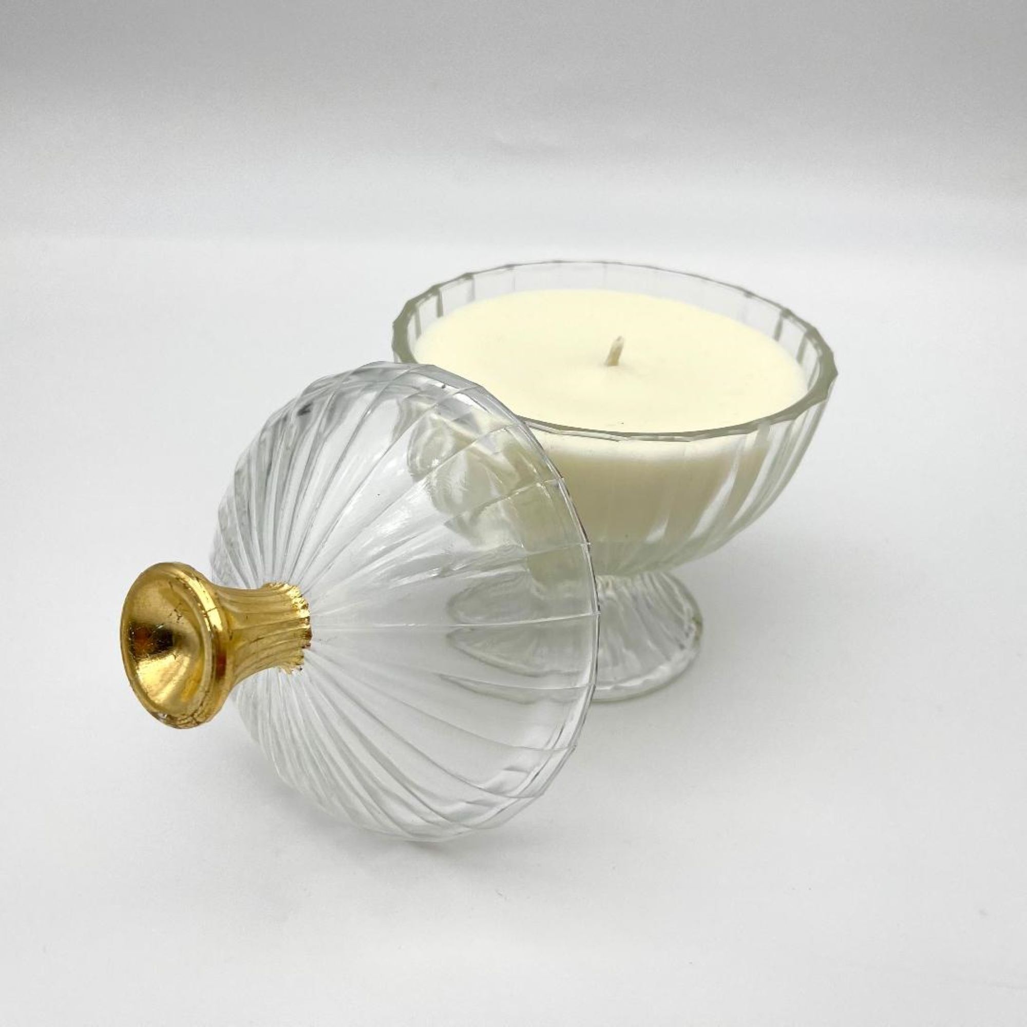 Sweeten scented candle with the scents of summer