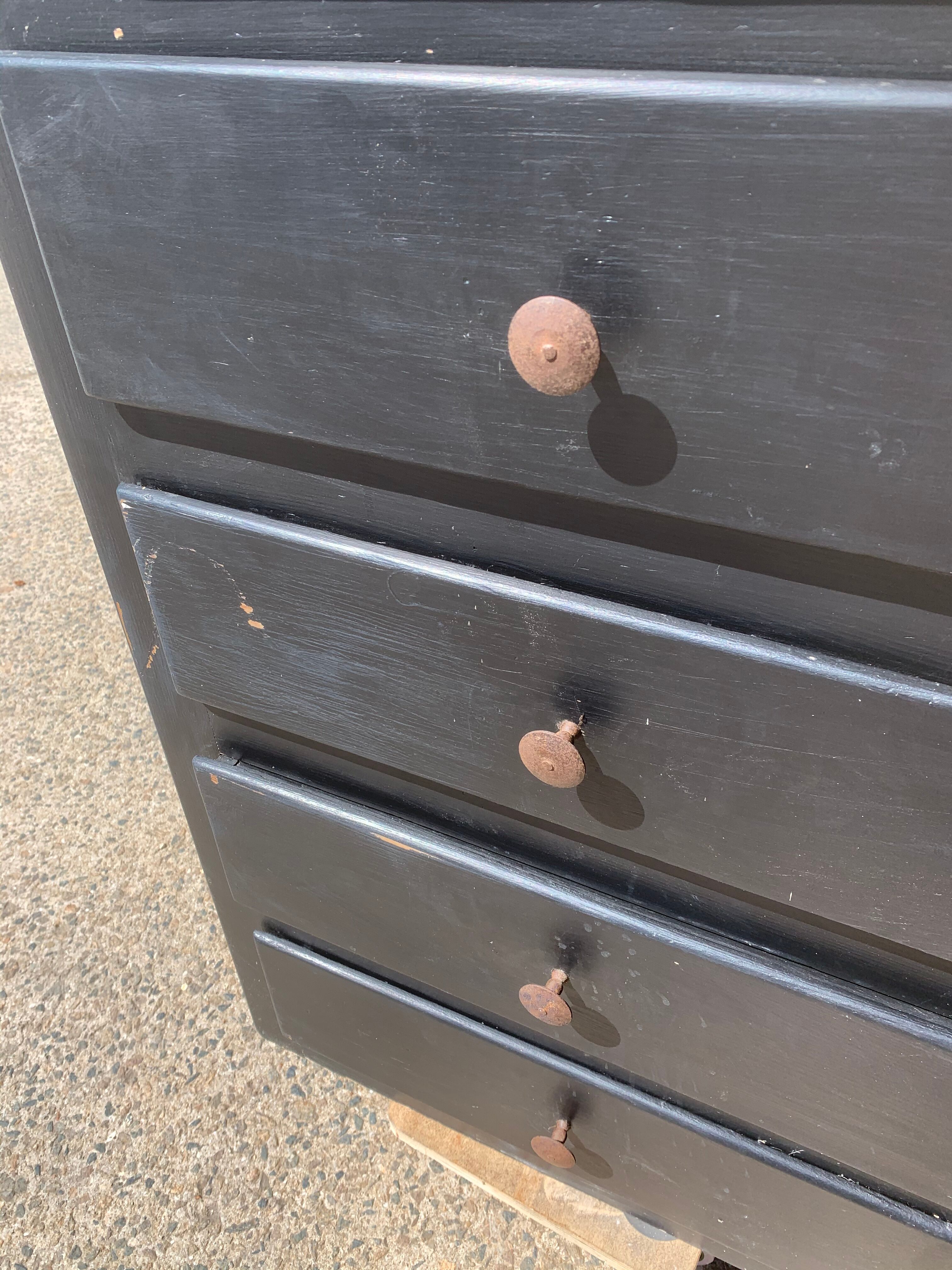 Weekly old craft furniture